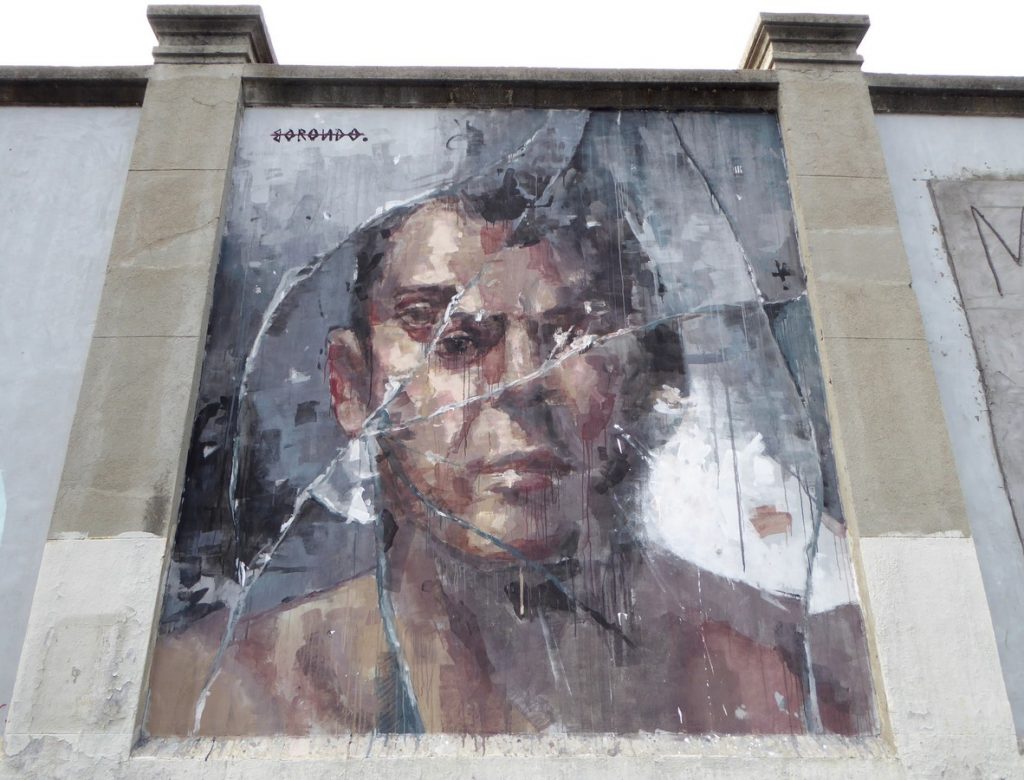 BORONDO - Mur extérieur de La Tabacalera, Calle Miguel Servet