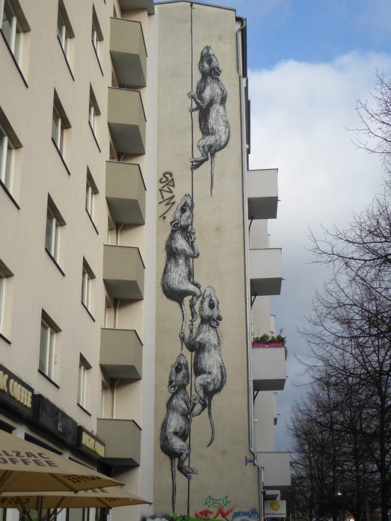 ROA - Schonhauser al. / Danen st.