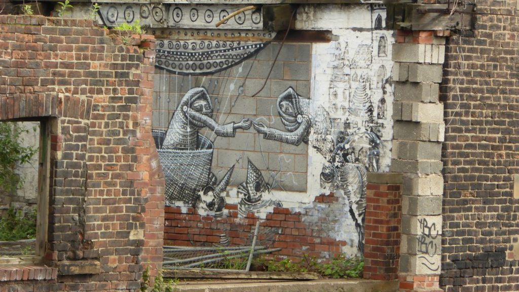 PHLEGM - vue du pont sur le canal DON entre Wicker A6135 & Sussex st