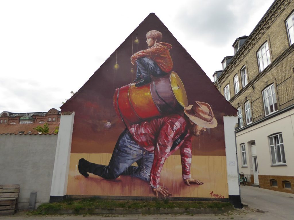 FINTAN MAGEE - Aalborg - 4 Sankt Hans Gade 