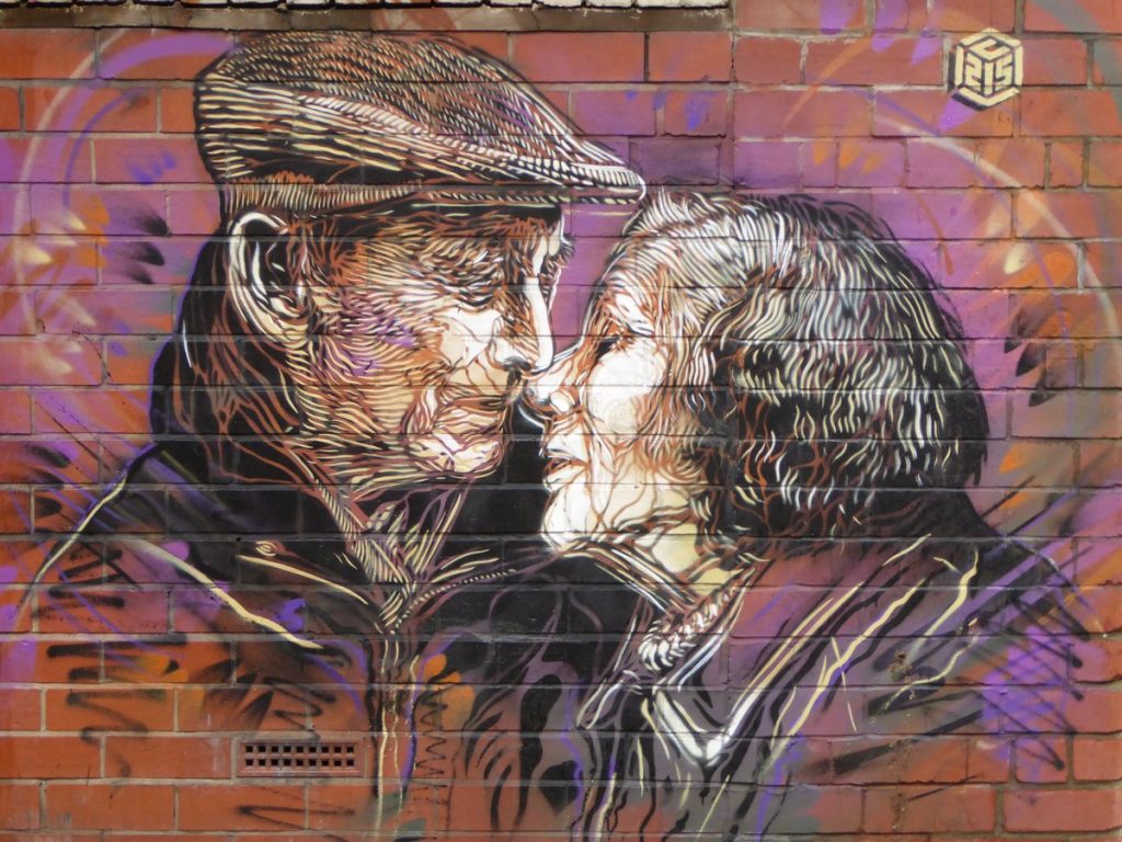 C215 - Manchester - Coin Warwick st & Spear st