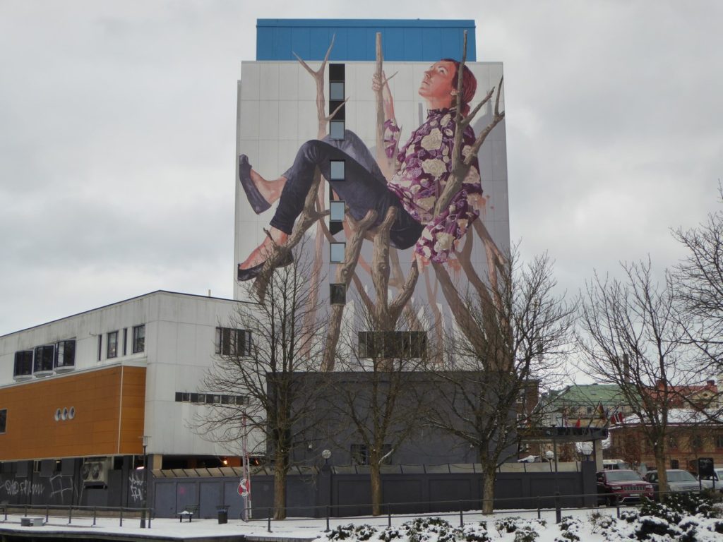 FINTAN MAGEE - Boras - Hallbergsplatsen