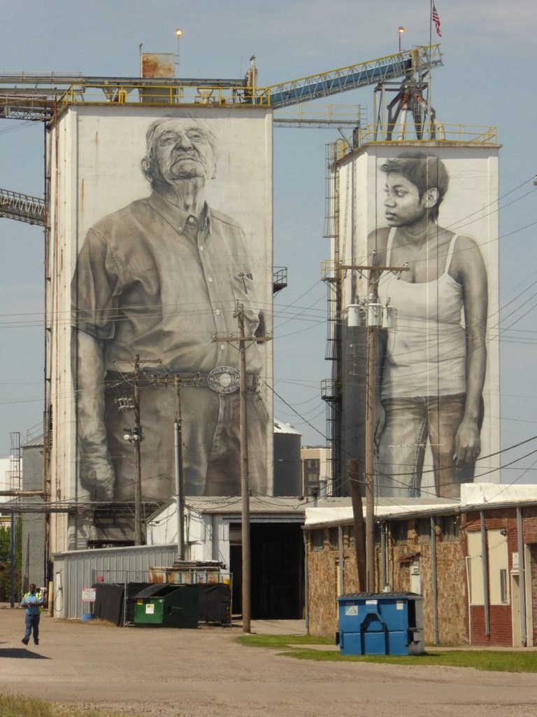 GUIDO VAN HELTEN - Fort Smith (AR) - Wheeler av & C st